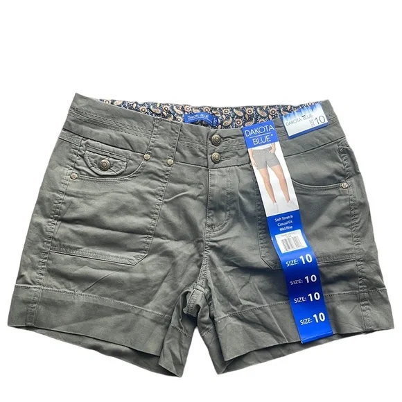 Dakota - Mid Rise Shorts - Picture 2 of 5